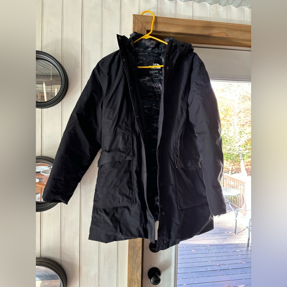 North face women’s jacket (Oryvent)